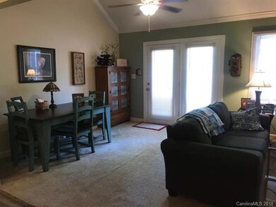 411 Windsor Ln, Statesville, NC 28677 - photo 5