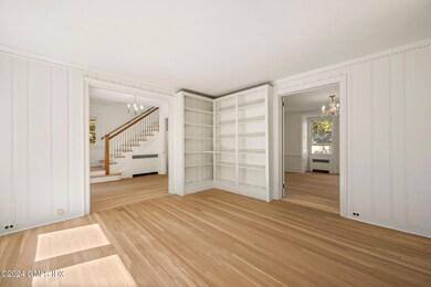 12-web-or-mls-55-loughlin-ave