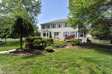 6 Gibbons Ct, Middletown, NJ 07748 - photo 2