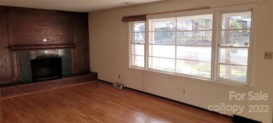 70 Unaka Ave, Asheville, NC 28803 - photo 4