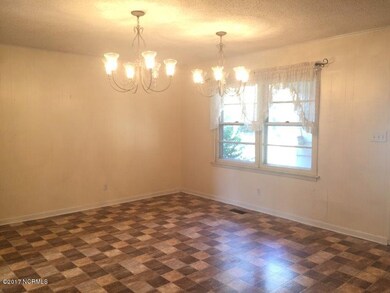 904 Schall Place, Jacksonville, NC 28540 - photo 4