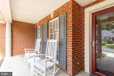 6710 Stream View Ln, Warrenton, VA 20187 - photo 3