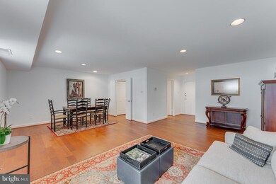 7425 Democracy Blvd unit 3, Bethesda, MD 20817 - photo 2