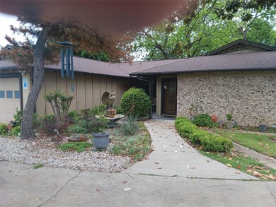 1357 Kathryn Ct, Hurst, TX 76053 - photo 5