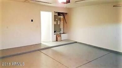 Garage 2