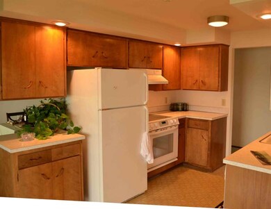 3529 Soundview Dr W, University Place, WA 98466 - photo 4