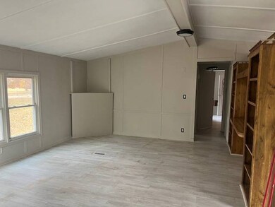 1085 Spring Bay Rd unit 148, East Peoria, IL 61611 - photo 5