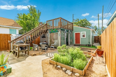 4123 Avenue Q, Galveston, TX 77550 - photo 7