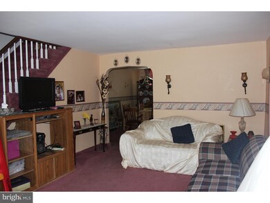 1141 Oakwood Dr, Glenolden, PA 19036 - photo 4