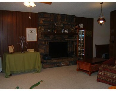4 Daggett Ln, Bella Vista, AR 72715 - photo 2