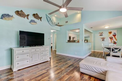 9-web-or-mls-32_827 S Beach St