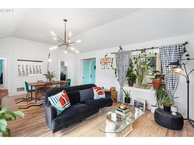 242 N Lombard St, Portland, OR 97217 - photo 6