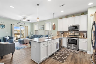 512 Presley Ct, Greer, SC 29651 - photo 7