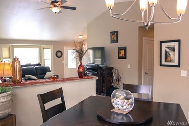 612 S James Ave, East Wenatchee, WA 98802 - photo 6