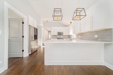 18449 Stewart Ave, Homewood, IL 60430 - photo 6