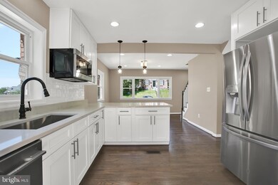 2821 64th Ave, Cheverly, MD 20785 - photo 2