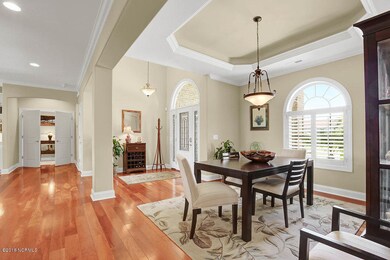 2116VillamarDrive-03