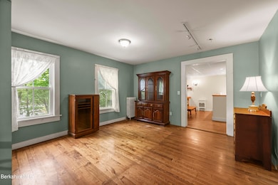 9A Dining Room