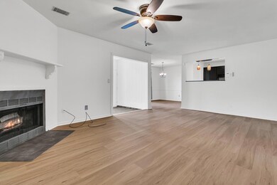 CREM - 902 Greenmeadow-5