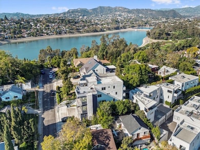 2207 - 2009 Apex, Los Angeles, CA 90039 - photo 3