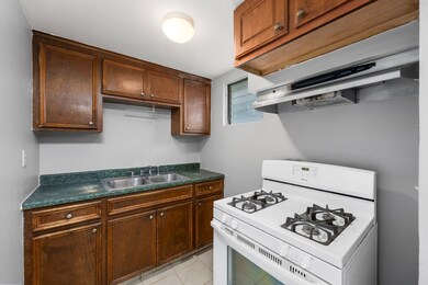 4024 Baden St unit 1, Houston, TX 77009 - photo 6