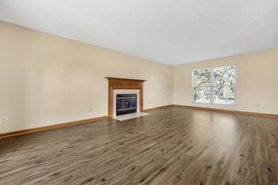 4-web-or-mls-6645-warriner-way