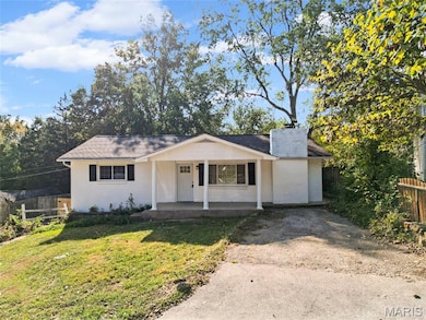 5916 Roger Rd, House Springs, MO 63051 - photo 4