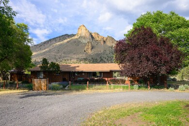 9990 NE Smith Rock Loop, Terrebonne, OR 97760 - photo 5