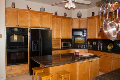 07 Kitchen
