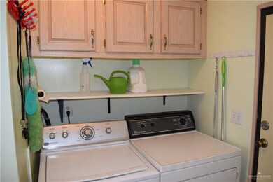 421 Belinda Dr, Alamo, TX 78516 - photo 3