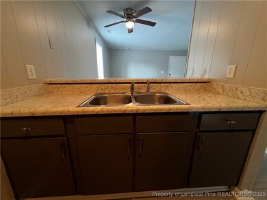 5866 Century Oaks Dr unit A, Fayetteville, NC 28314 - photo 5