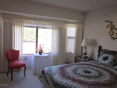 LARGE MASTER BEDROOM WITH BAY WINDOW