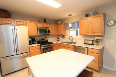 5027 Clay Creek Ln, Plainfield, IN 46168 - photo 3