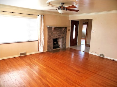 1301 Sampson St, Conway, PA 15027 - photo 7