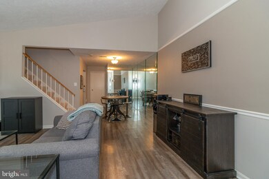 7550 Emerald Dr, Manassas, VA 20109 - photo 4