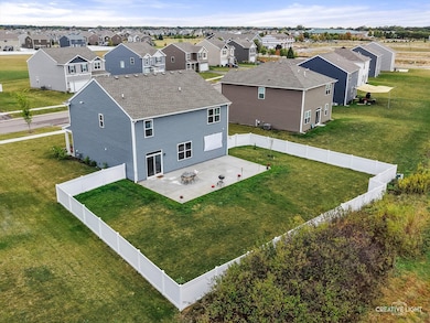 2721 Berrywood Ln, Oswego, IL 60543 - photo 2