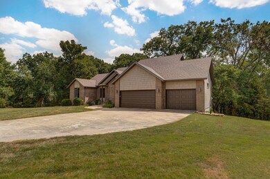 2378 Kissee Dr-73