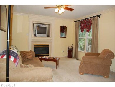 Den/Family/Great Room - ..another angle