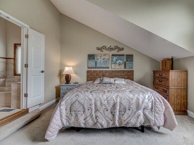 551 Young Ave, Batavia, IL 60510 - photo 7