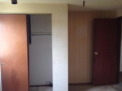 2072 Shawbury Ct W, Columbus, OH 43229 - photo 7