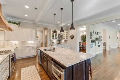 Room for many cooks and guest in the kitchen