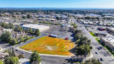 11100 Trinity River Dr, Rancho Cordova, CA 95670 - photo 2