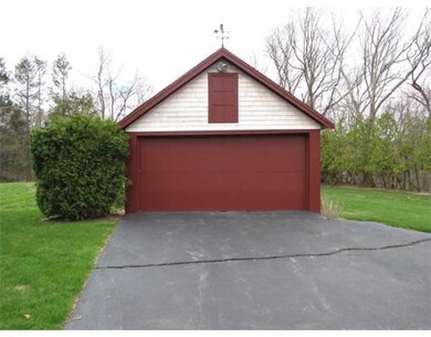 351 Moosehill Rd, East Walpole, MA 02032 - photo 4