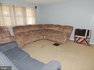 20 Weldon Dr, New Bloomfield, PA 17068 - photo 4