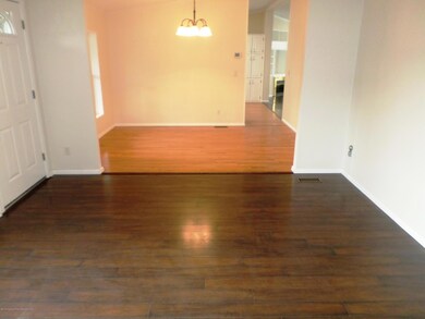 Family Room - Dining