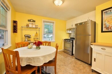 8 Lorne Rd, Arlington, MA 02476 - photo 4