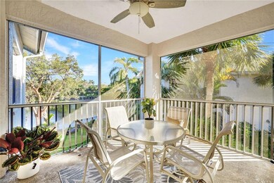 Sunroom / solarium with ceiling fan