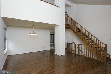 7484 Weather Worn Way, Columbia, MD 21046 - photo 5