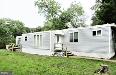 4776 Carmody Ct unit TRLR L, Harwood, MD 20776 - photo 5