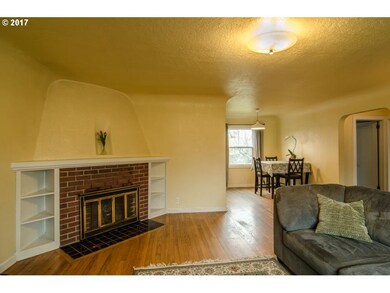 Living Room/Dining Room